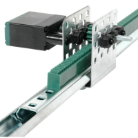 Скоба для реечной передачи Rack Gearbox Bracket для конструктора VEX  (2 штуки в упаковке) - «globural.ru» - Саяногорск
